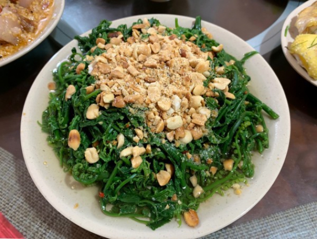 Nộm rau dớn - Dư vị của núi rừng